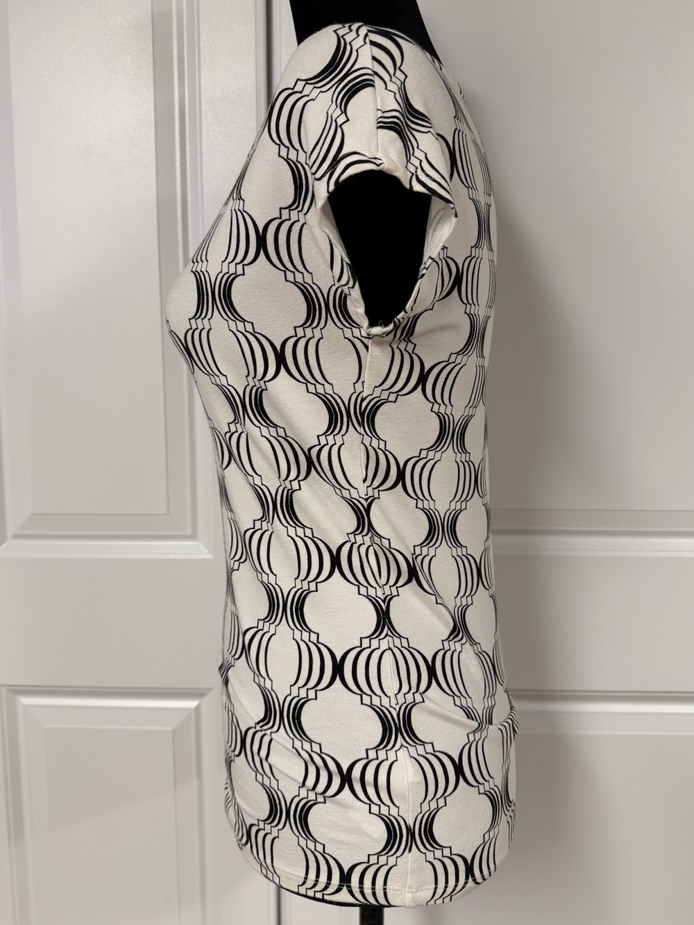 Talbots Geometric Patterned Top - Picture 2 of 6